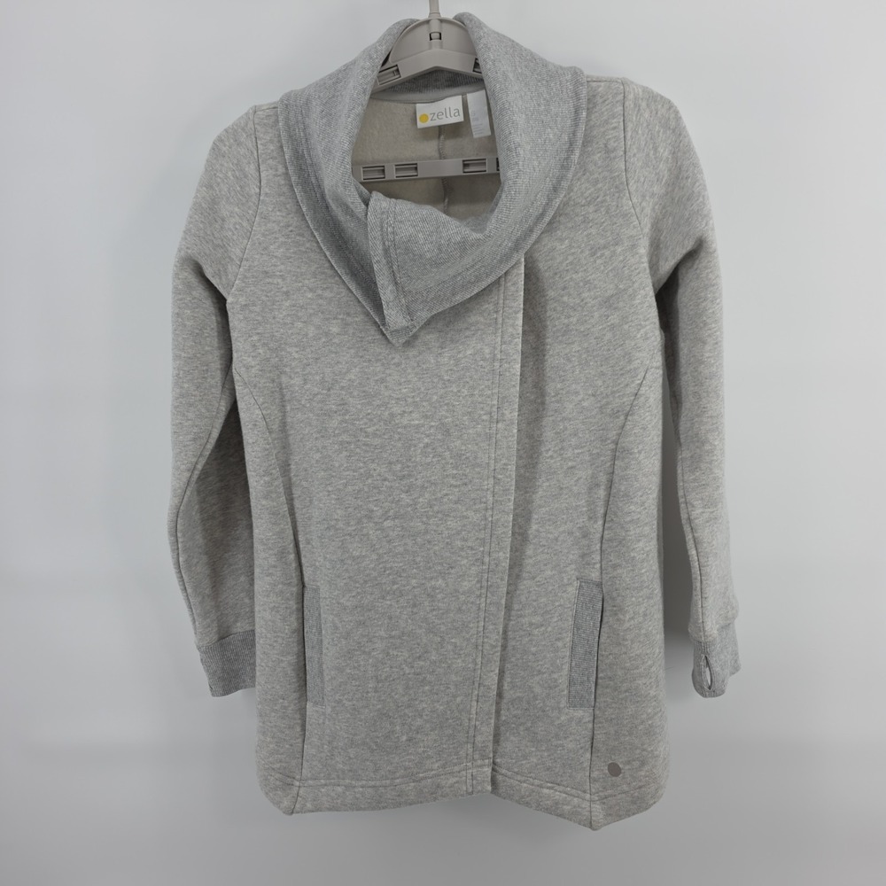Zella Fleece Women's Jacket Size Small One Snap Two Pocket Gray Thumb Holes EUC